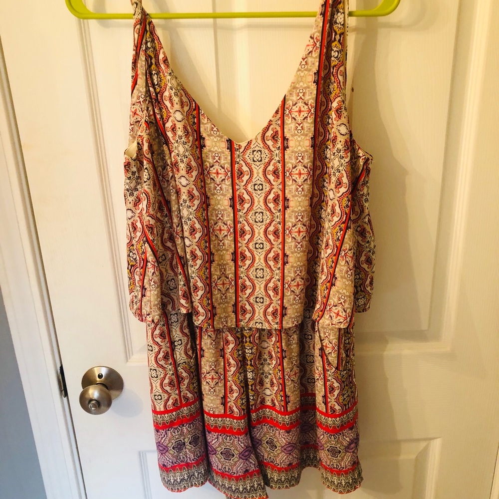 Women’s romper EUC size L
